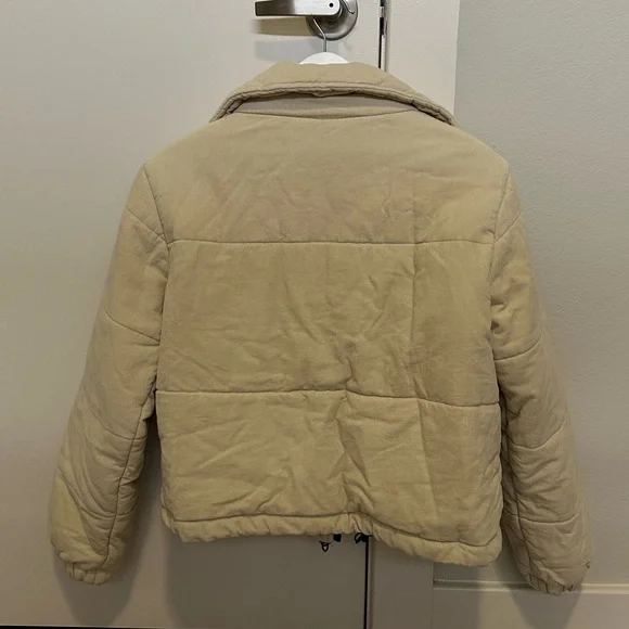 Cream beige puffer jacket from princess polly - Picture 8 of 8